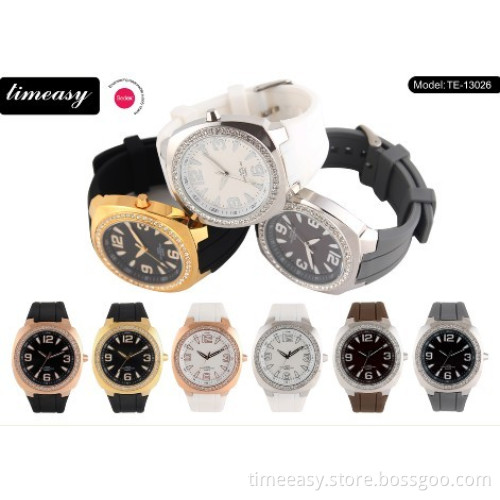 New Silicone Watch 5ATM Waterproof, Silicone Watches, Stainles Steel Case Gold Whole Crystal Luxury Watches with 2035 Movement in Shenzhen